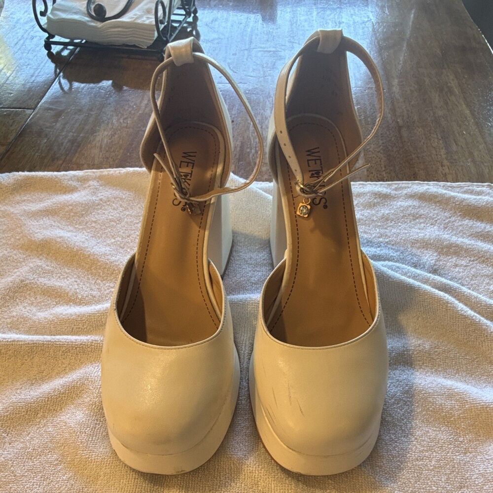 Wetkiss Women’s White Platform Block Heel Ankle Strap Pumps Size 7